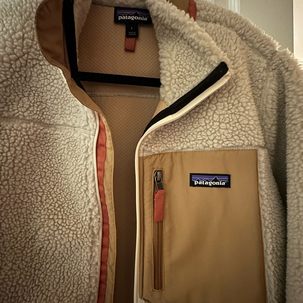 Women’s large Patagonia Retro X fleece jacket